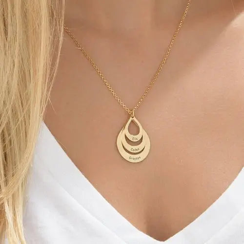 Collana a goccia personalizzata con nomi GioielliRicordi