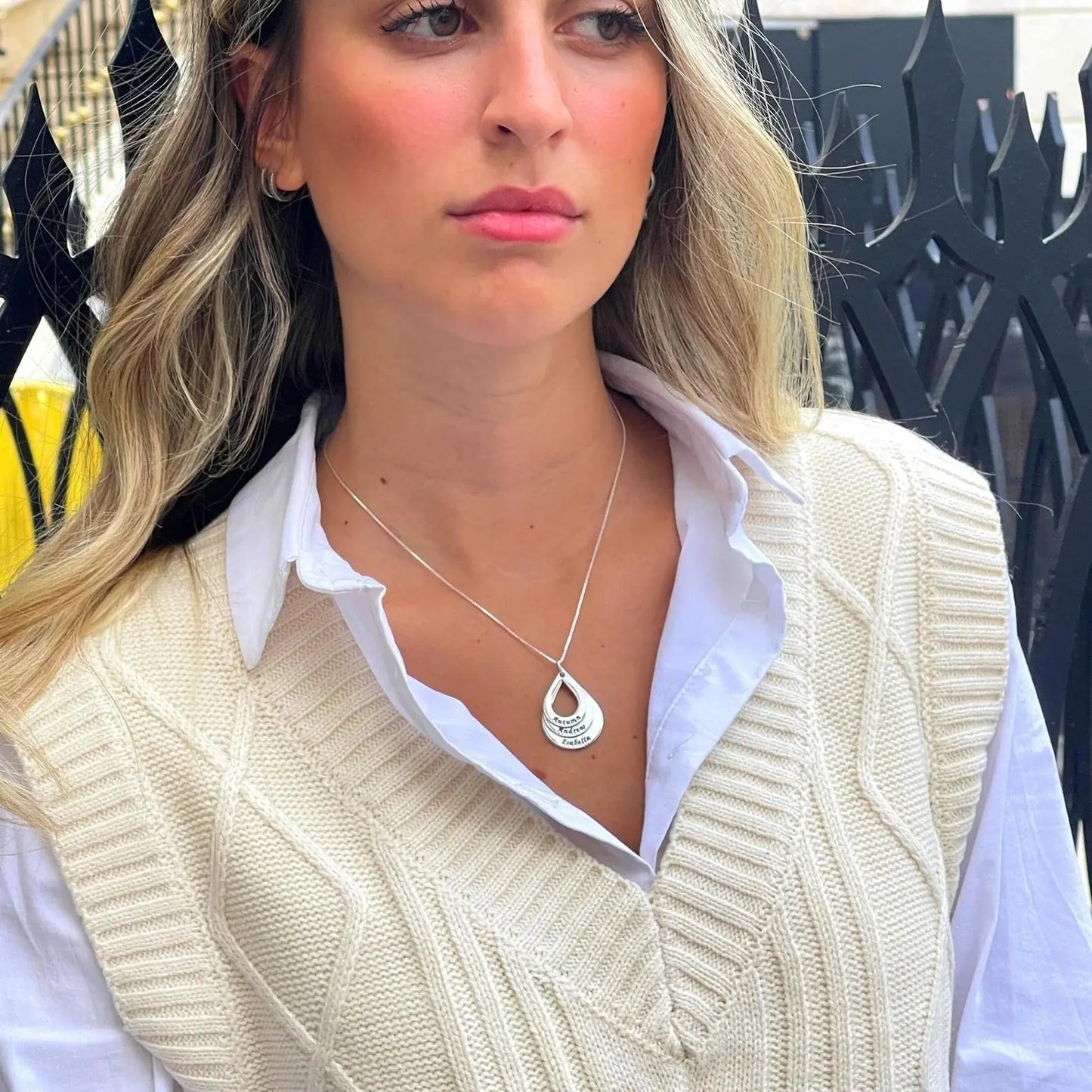 Collana a goccia personalizzata con nomi GioielliRicordi